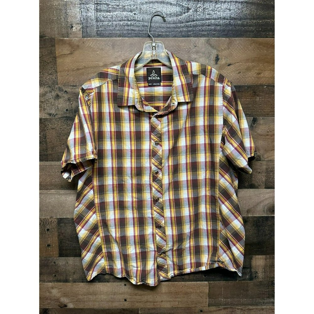 Prana Men's Short Sleeve‎ Pearl Snap Size Medium
